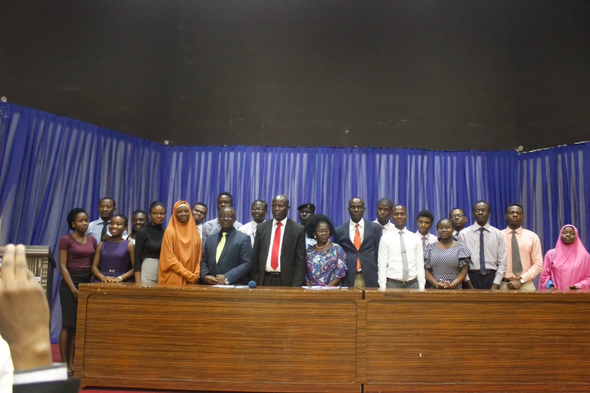 Lasumsa_senate's tweet photo. #Throwbackwed to when members of the 10th @Lasumsa_senate were inaugurated. It was a fulfilling day as the first female speaker in person of Rt. Hon. Yishawu @azeezat4climate was sworn in along other members of the functionaries and members @toby_badmus  @lshaofficial https://t.co/PW1eWOfY3e