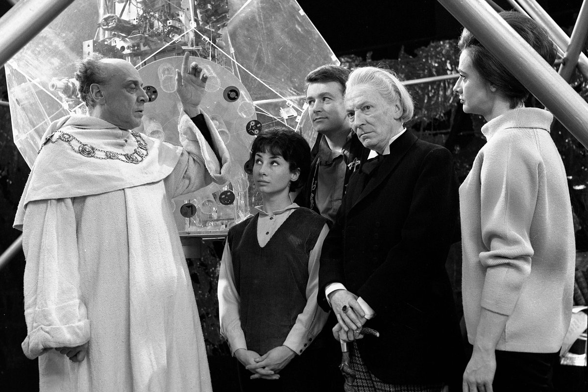 atruedrwhofan's tweet image. #OTD 1964: the TARDIS arrived by an acid sea, leading to several mini adventures across the planet in #DoctorWho #TheKeysOfMarinus Episode One: