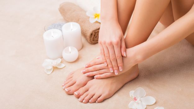 Beautytip12's tweet photo. Simple and Easy Tips To Get Perfect Legs
https://t.co/7GkyqQF8yv
#SkinIssues #beautycare #beautytips #summertips #skincare  #Exercise #HairRemoval  #Moisturize #yabibo https://t.co/hTGSKqQy8Q