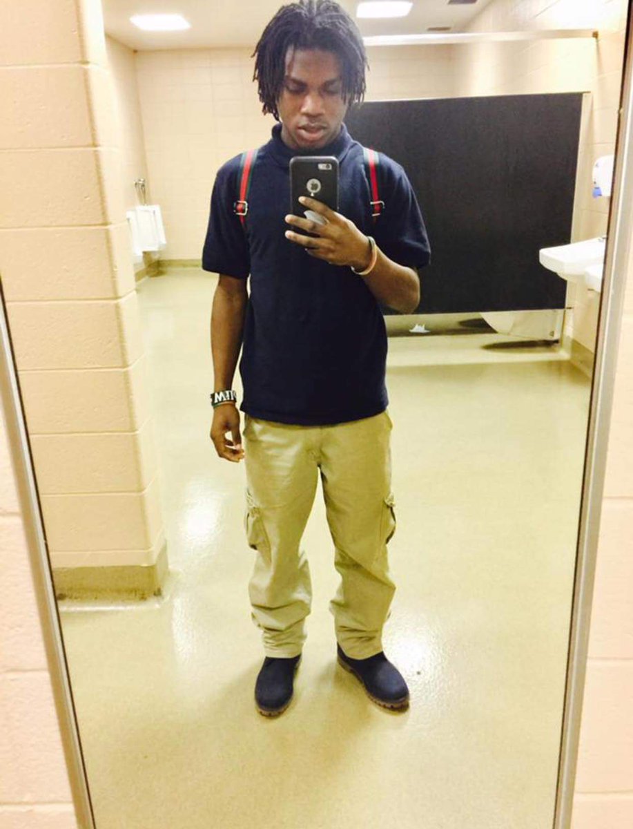 charlesharriso5's tweet photo. #JusticeForMalaysia #JusticeForSemaj #JusticeForMatthew #JusticeForDeShaun
#WeWillNeverForget
#LetsTalkAndTellOnTheseKillers
@Indytenpoint https://t.co/68L0bjgb5K