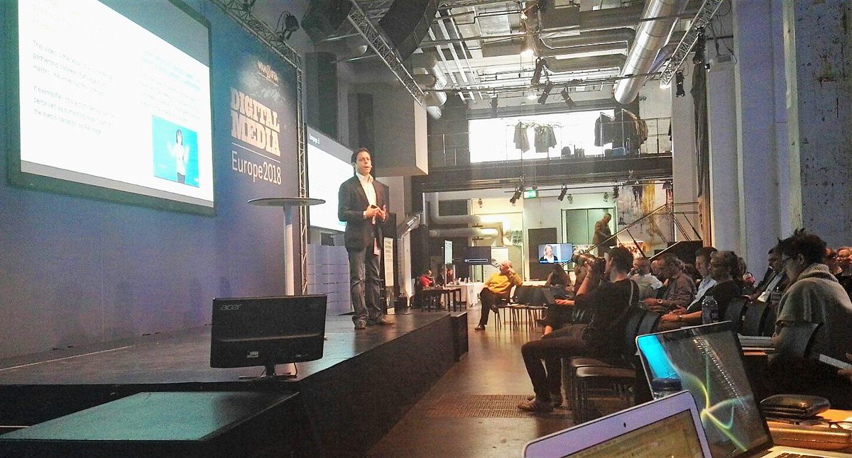 DigitalMediaEur's tweet photo. @f_piccinini from @fanpage leading player in Italy. Great investigating content! #DME18 https://t.co/QQJiQc1BbW