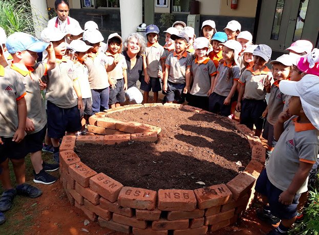 davidgostelow1's tweet photo. https://t.co/uzL54FVZYZ
@iborganization @ibpyp #SISAction https://t.co/gfImlA0piS