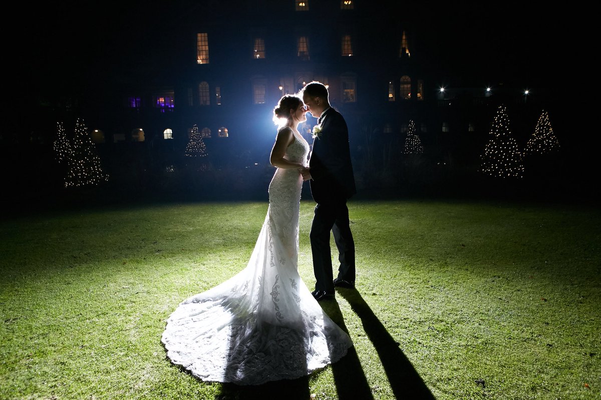 Our stunning #realbride Joanna!  Dress: #martinaliana 😍👰🏻