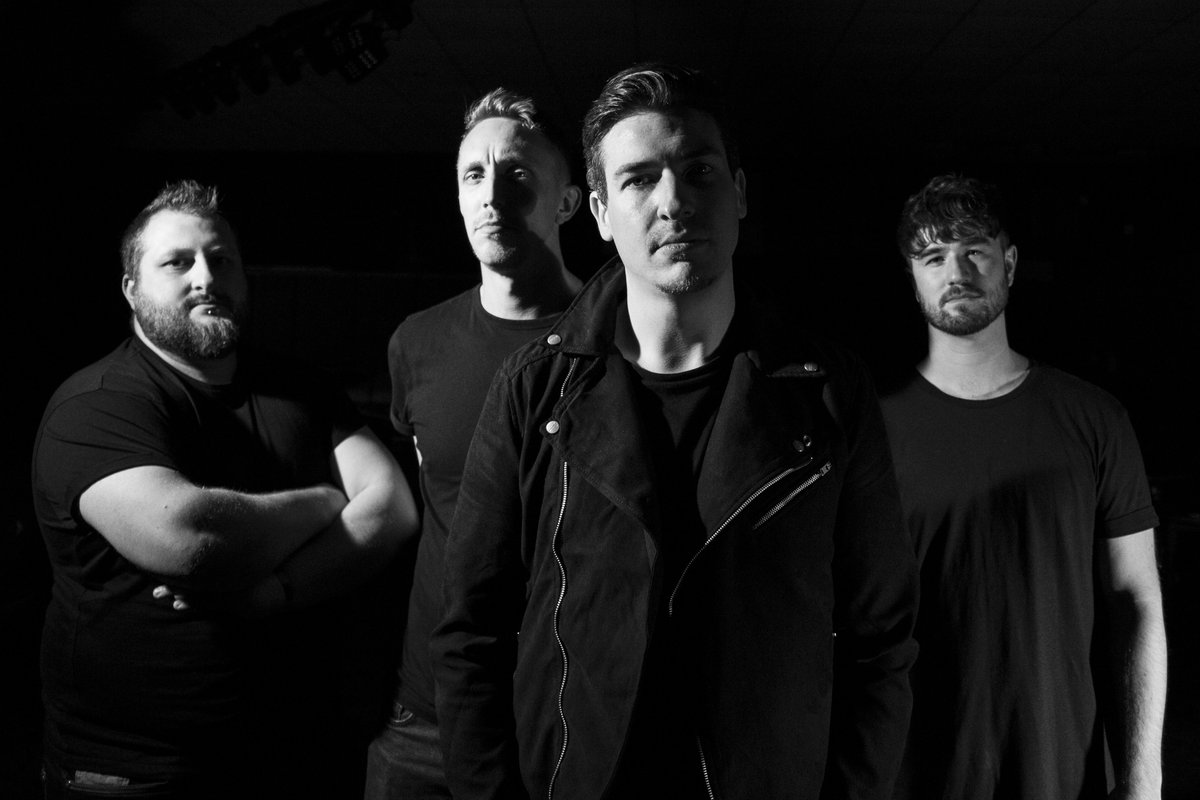 TUESDAY - <a href="/theseshhull/">The Sesh</a>  at Polar Bear - Free Entry, 18+
11pm <a href="/weareofallies/">Of Allies</a> 
10.15pm <a href="/lastofthewonder/">Last Of The Wonder Kids</a> 
9.30pm <a href="/fallenidolband/">FALLEN IDOL</a> 
DJs til 2am!