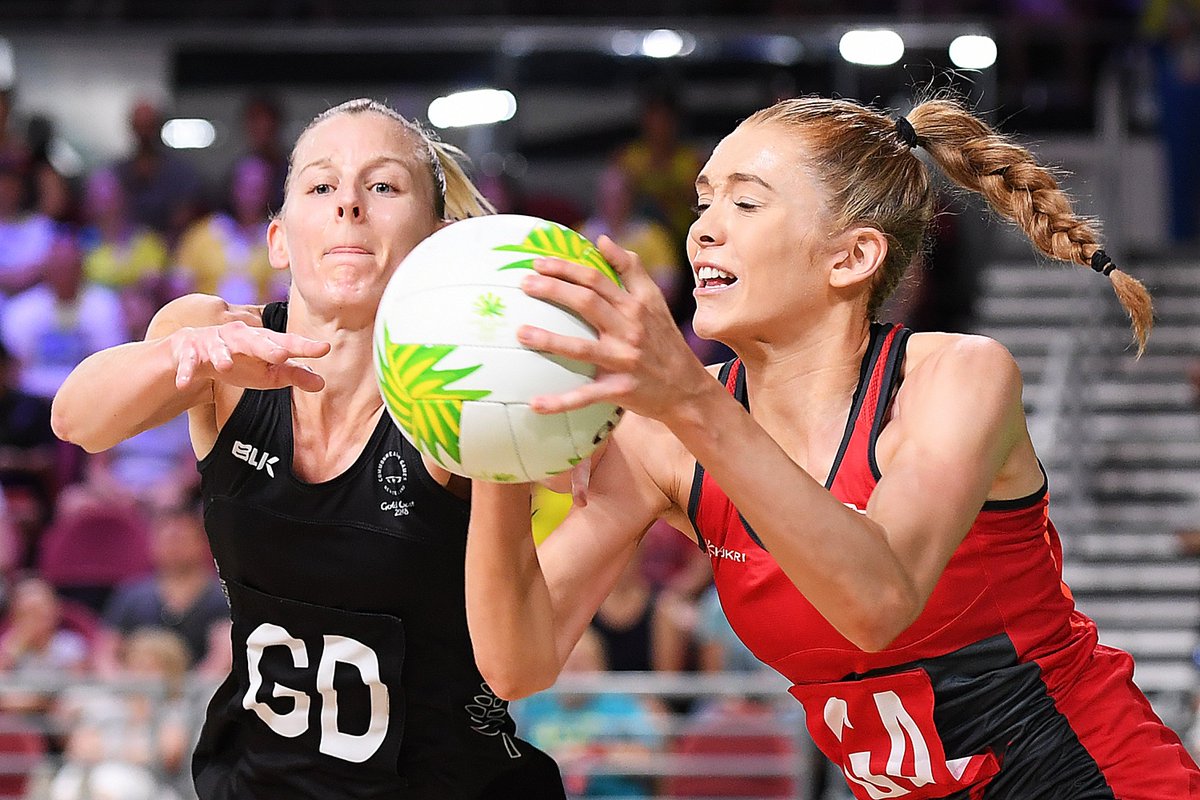 SkyNetball's tweet photo. England beat New Zealand for the first time in Commonwealth Games history https://t.co/r9bMyaPJi2 https://t.co/nMJe92BHZp