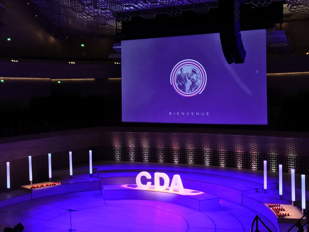 lenodal's tweet photo. Le 49è palmarès du Club des DA #CDA49 #habillage https://t.co/rd96aO1Byw https://t.co/40qlP7KHcg