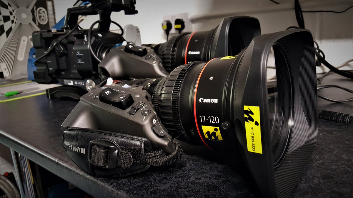 virentalcymru's tweet photo. Dau @CanonUKandIE #CN7 lenes efo'r #sonyfs7 
Two #Canon #canoncn17_120 lenses with @pxwfs7 
#sony #fs7 #4kvideo #canon #tvmaking #tvproduction #filmproduction #Filmmaking #Cardiff #wales #Cymru #defnyddiwchyriaith #photography #lens #zoom #media #hire #hireme #xdca #llogi https://t.co/34fFJES0gG