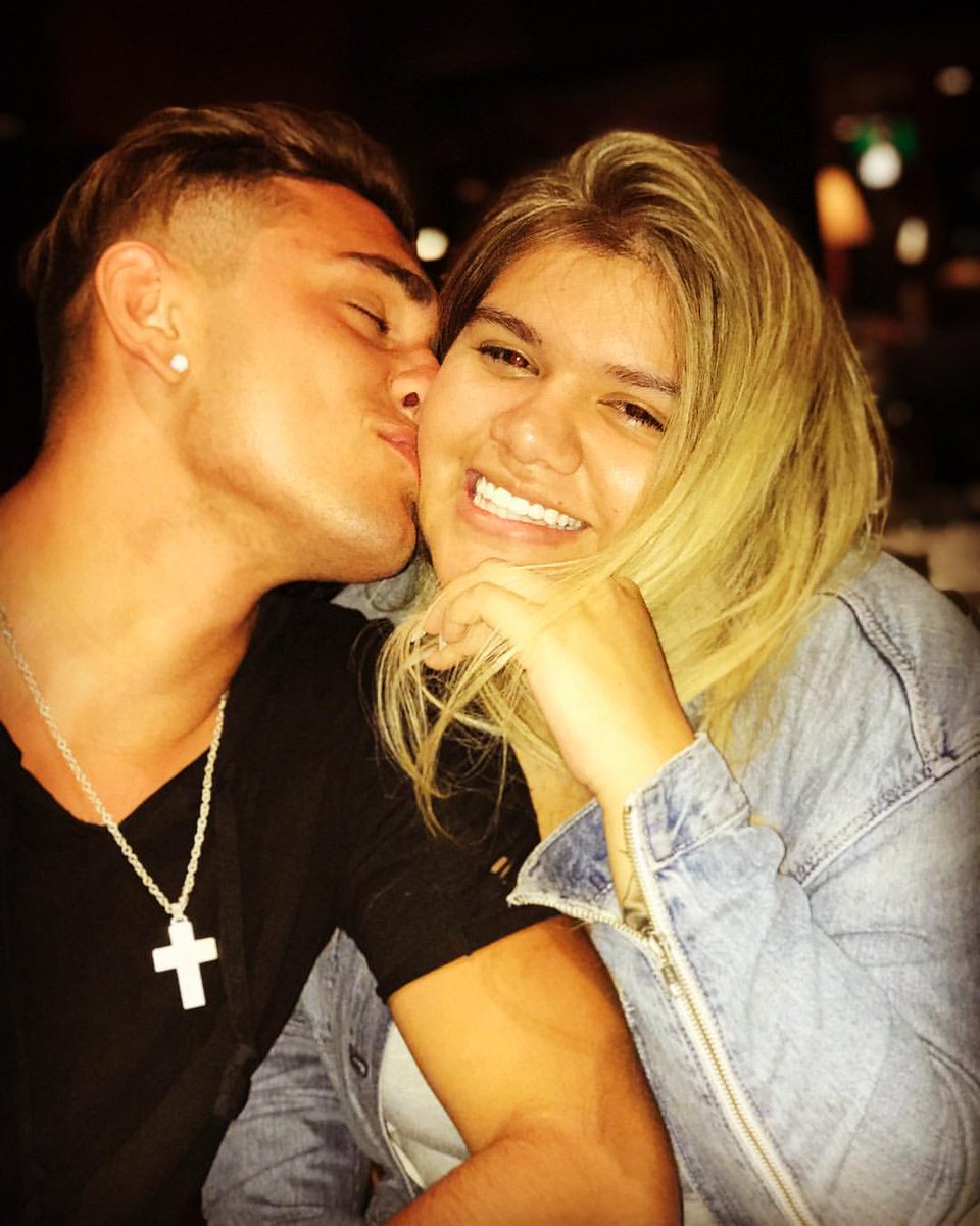 Mooorerial's tweet photo. Te amo, y por más que hayan trabas y desencajes siempre lo voy a hacer, te amo infinitamente porque te elegí a vos, ♡. https://t.co/C8Z1InOaej