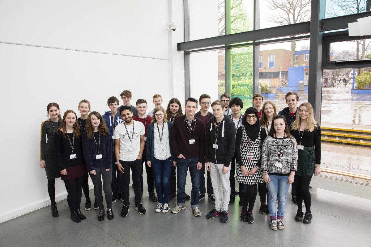 Farnborough6th's tweet photo. Congratulations to the 29 students who have received an offer of a place at @UniofOxford and @Cambridge_Uni - find out more @ https://t.co/dOH2HgvBTY 🎓 https://t.co/EFNntj58TY