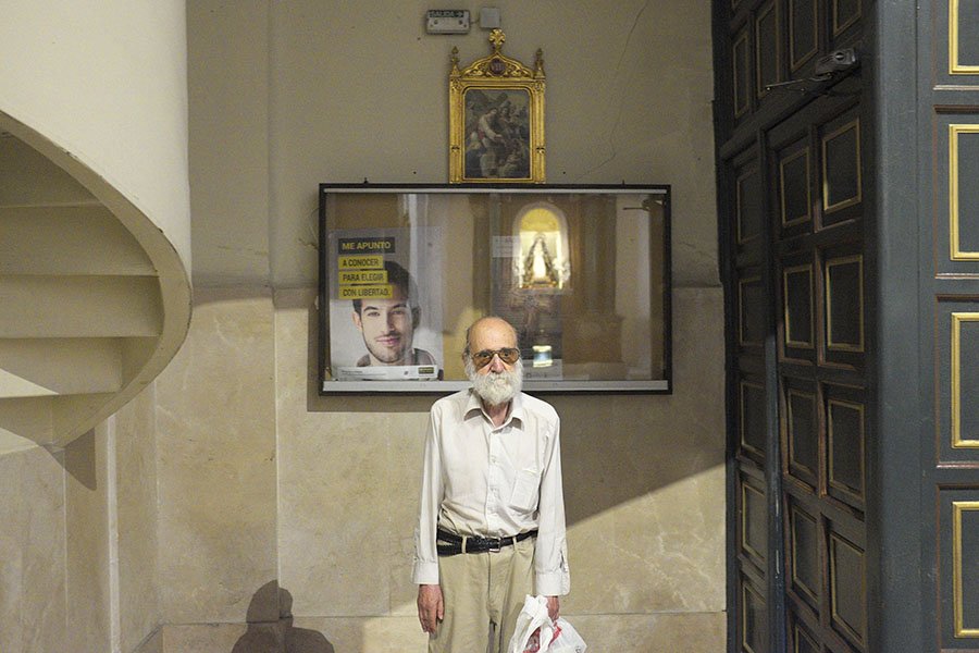 burnmyeye's tweet photo. We interviewed the Argrentinian street photographer Martin Molinero 
https://t.co/3JUKFvhVhg https://t.co/KSLvl3XAQ3