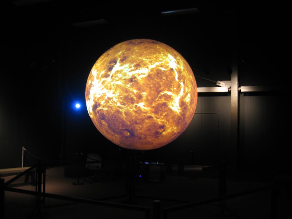 NASAGoddard's tweet image. .@NASA has found worlds orbiting other stars. Now we're about to kick it up a notch! Join us on Facebook LIVE today at 1 p.m. ET to answer your questions on our newest planet hunter @NASA_TESS. Click here: bit.ly/2GNbyky