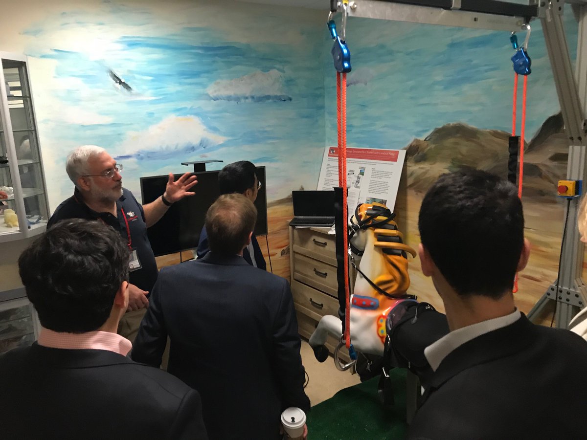 AdvaMedUpdate's tweet photo. Many thanks to @Childrenshealth for hosting a special tour for our members of their pediatric surgical institute. We are so pleased to contribute to #MedTech innovation that helps lead to better treatments &amp; care for patients. #GROWUPSTRONGER #WhenItMatters #ConceptsThatWork https://t.co/SNpWz9bTfT
