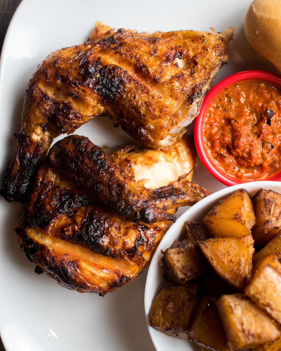 charredchicken's tweet photo. Hey #HamOnt! Have you gotten up close and personal with our BBQ piri piri chicken yet? What are you waiting for? Stop by or order online! 

#piripiri #rotisseriechicken #bbq #charcoal #delivery https://t.co/k31iKhVXfP