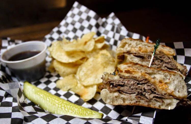 mortimerspub's tweet photo. The Big Diaw never disappoints, come by for lunch and give it a try... It's our version of a French Dip hot off the panini press! #cltlunch #eatupclt https://t.co/oJxgzZpsj3