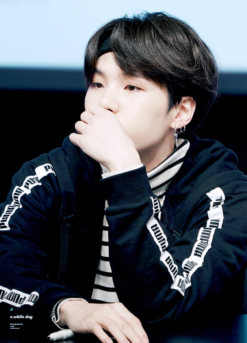 SUGAPICS93's tweet photo. [180408]
Good night ~~
©® ON PIC
#BTS #BTSxYouTubeRed #SUGA #AgustD https://t.co/EFYyMhXJ0U