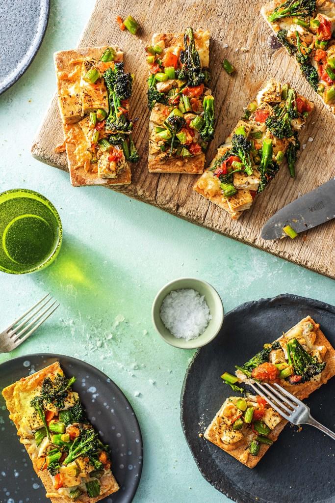 HelloFresh's tweet photo. Making a delicious meal doesn't need to take hours!
Check out these scrumptious 20 min recipes:
https://t.co/MQjwEDNmbx 
#WednesdayWisdom #HelloFreshPics #TryThis #Eeeaaats https://t.co/BsuFFfQ24p