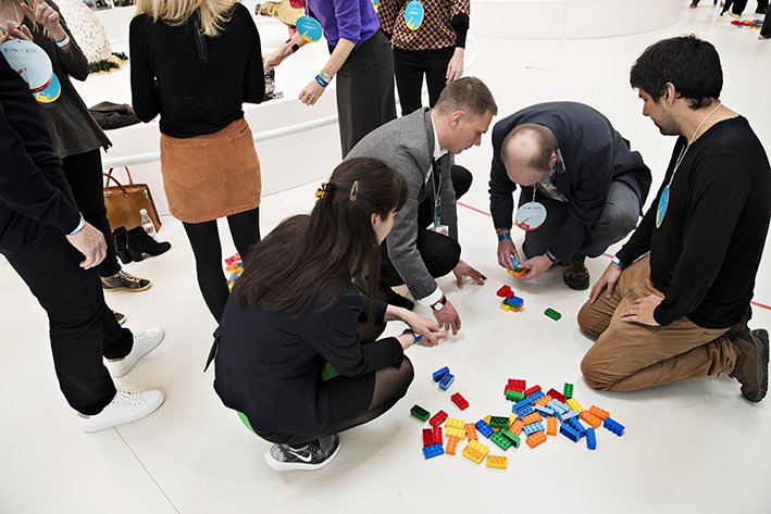 ProjectZeroHGSE's tweet photo. Explore the Pedagogy of Play project and discover a set of tools to use in your learning context. https://t.co/OMDYULlJs8 #LEGOIdea2018 #PlayfulLearning @LEGOfoundation https://t.co/sNION5CM03