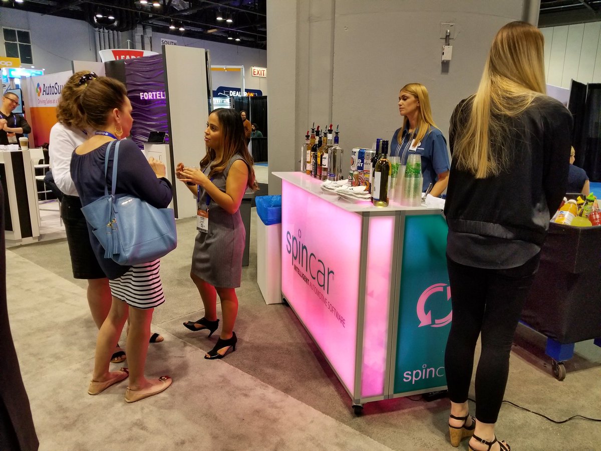 getimpel's tweet photo. Its 5 o'clock somewhere right? Visit SpinCar at Booth 635! The bar is open! #dd24 #digitaldealer #orlando #florida #spinbar #SpinCar #bartime #day2fun #automotivemarketing https://t.co/vYh6GxcZa7