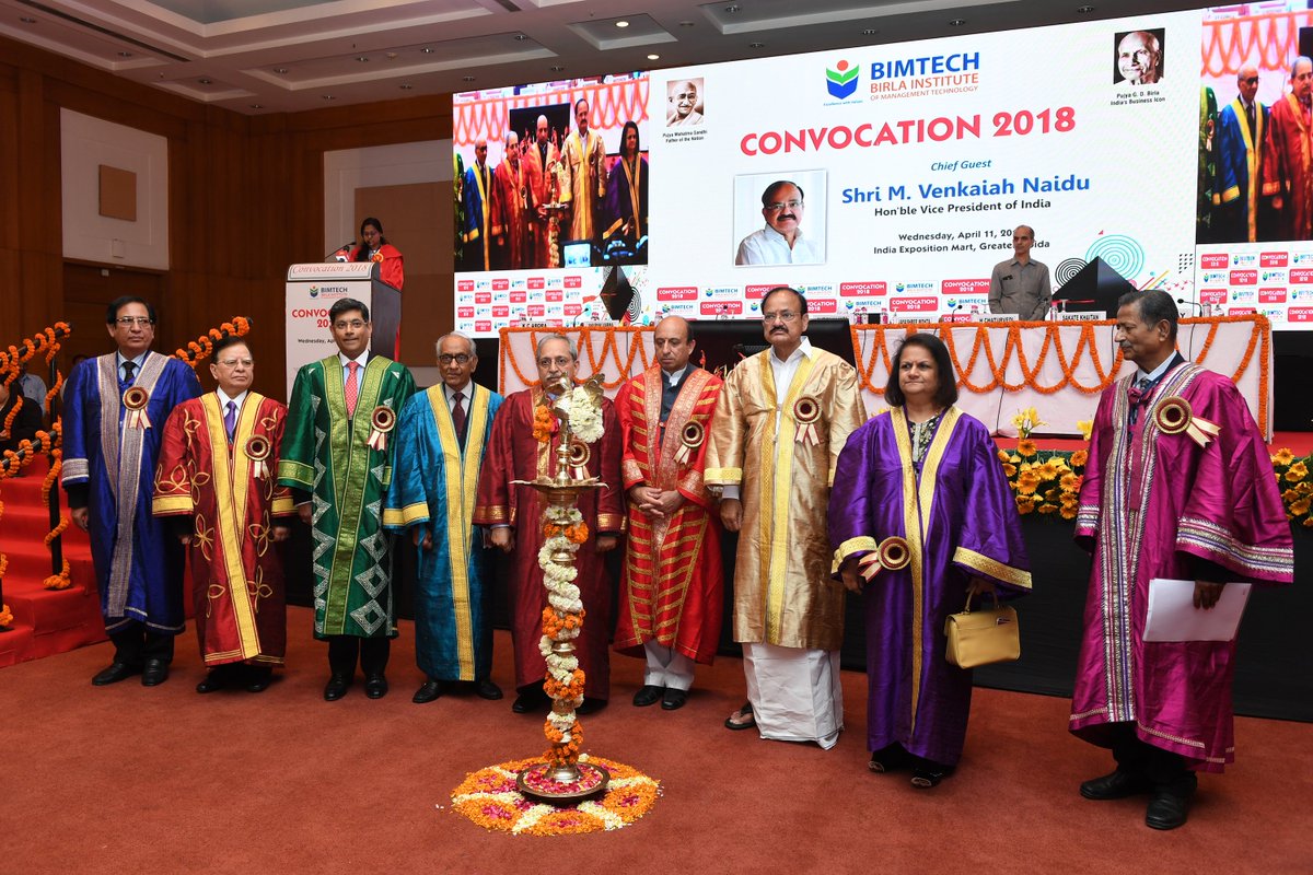 BIMTECHNoida's tweet photo. #BIMTECHConvocation2018
We are grateful to have Hon'ble Vice President of India, Shri M Venkaiah Naidu as the Chief Guest for Annual Convocation 2018 that was held at India Exposition Mart, Greater Noida today.
Few glimpses of the BIMTECH Convocation Event..
1/3 https://t.co/NMnHZ8O0EP