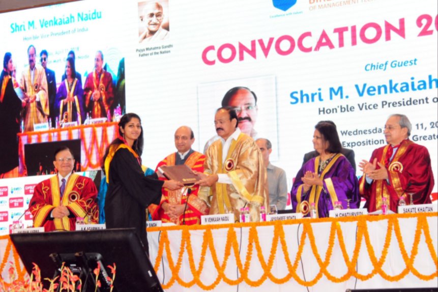 BIMTECHNoida's tweet photo. #BIMTECHConvocation2018
We are grateful to have Hon'ble Vice President of India, Shri M Venkaiah Naidu as the Chief Guest for Annual Convocation 2018 that was held at India Exposition Mart, Greater Noida today.
Few glimpses of the BIMTECH Convocation Event..
2/3 https://t.co/dPtcbMXNAZ