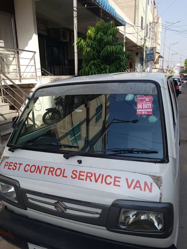 IPCSPestControl's tweet image. Fogging Treatment @ Sawai Mansingh Stadium For #iplT20 By IPCS Pest Control Service
#foggingtreatment #iplt20 #rajasthanroyals #SMSstadium #pestcontrol#mosquitocontrol #vivoipl #ipl2k18