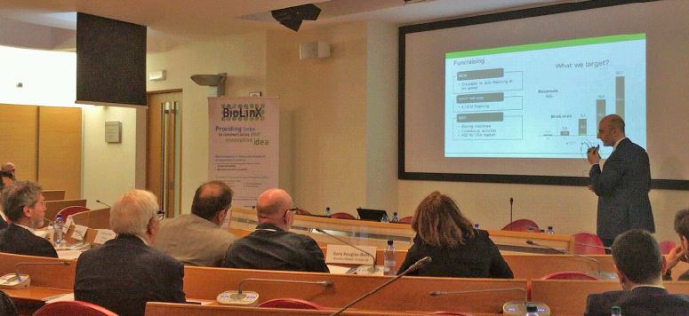And....we started the last and exiting part of the #Finance Academy! Enthusiatic innovators pitch before very active coaches/experts. #bioeconomy #VC