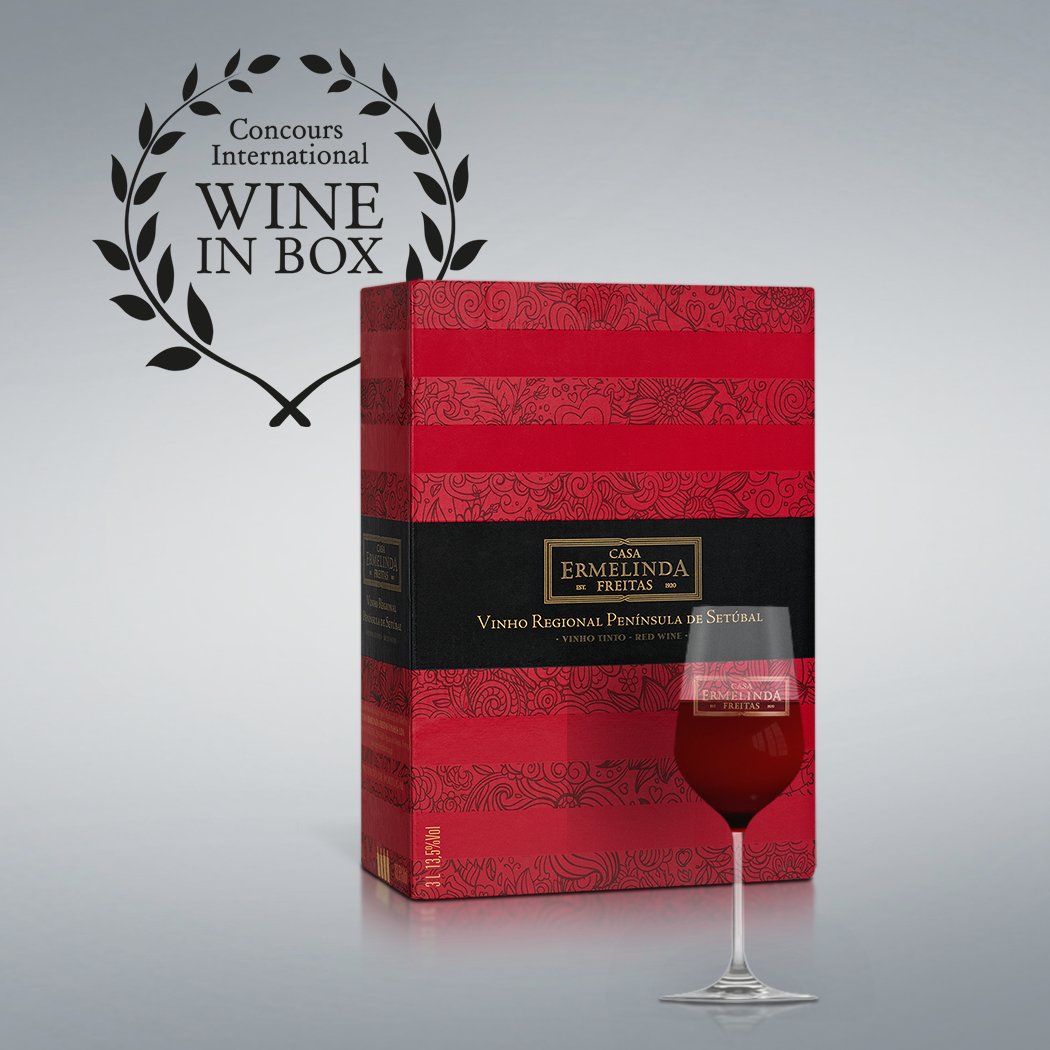 ErmelindaWines's tweet photo. Our Wine-in-Box won a Gold at Toulouse's Concours International Wine-in-Box Casa Ermelinda Freitas CEF 2017 Wine-in-Box was awarded in Toulouse, France

#ErmelindaFreitas #PortugueseWine #wine #wineInBox #BoxedWine #winelover https://t.co/4s6nzNUc5z