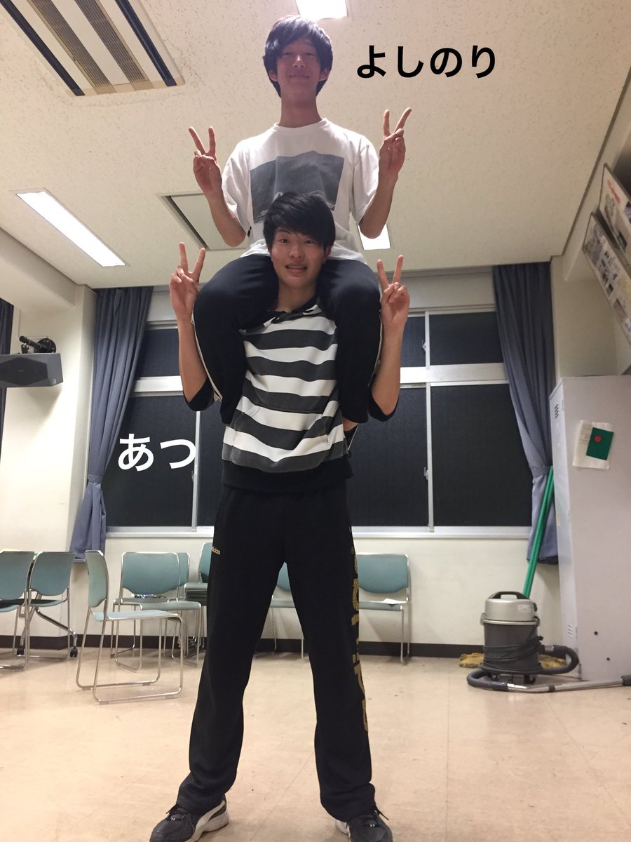 WDC_60's tweet photo. 毎回恒例メンズチーム8人でできるもん！イケメン(自称)と陰キャ(通称)たちがダンスでかますぜ！ https://t.co/uYalfsvrhs