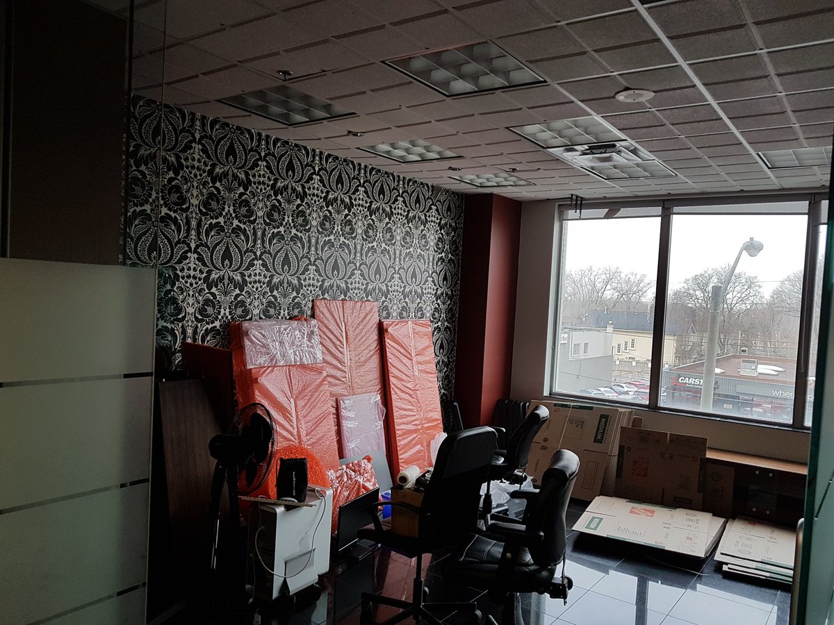 Laura_Couch tweet media