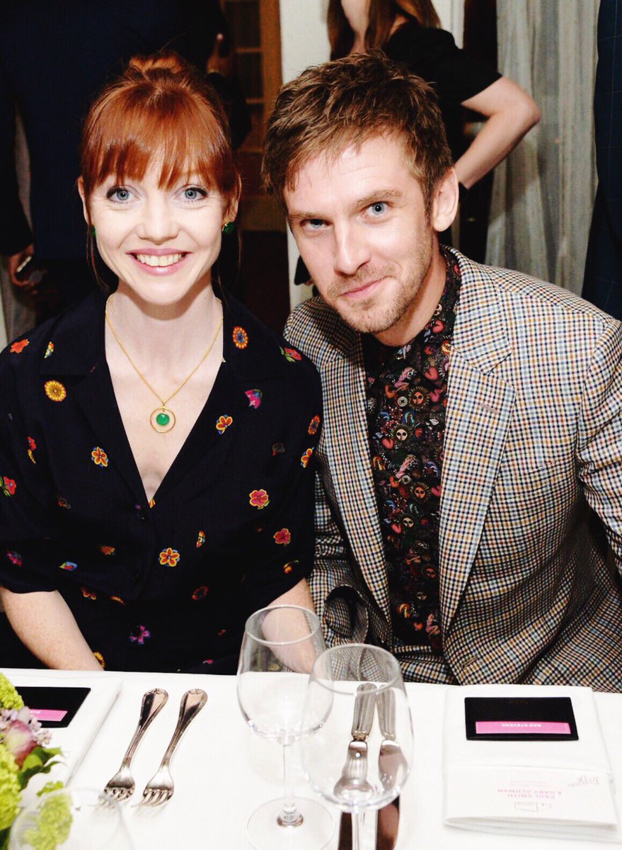 bestofstevens's tweet photo. Dan and Susie attending a dinner hosted by Paul Smith and Gary Oldman at Chateau Marmont. April 10, 2018! https://t.co/U92YRM1cVc