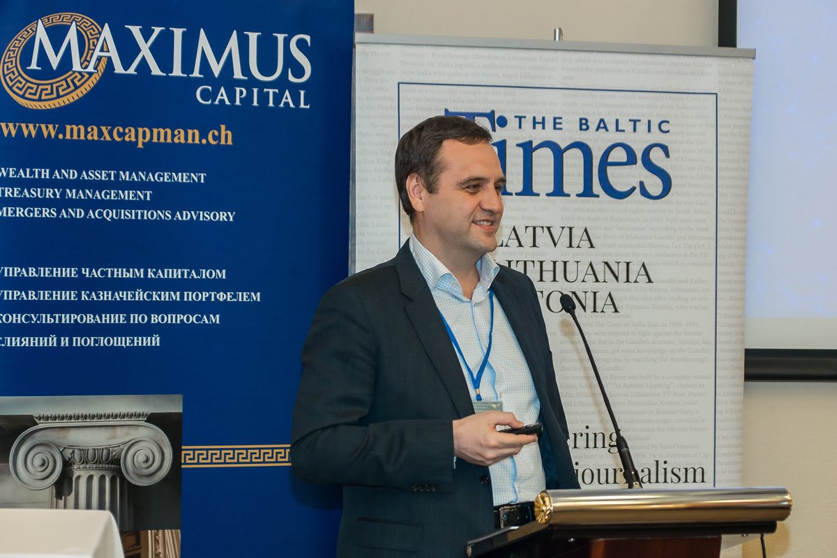 quantor_co's tweet image. #Quantor CEO Sergey Bolshakov spoke on stage at the XXII International Investment Conference CEE/CIS 2018. The topic was about integration of #blockchain and #algorithmictrading.