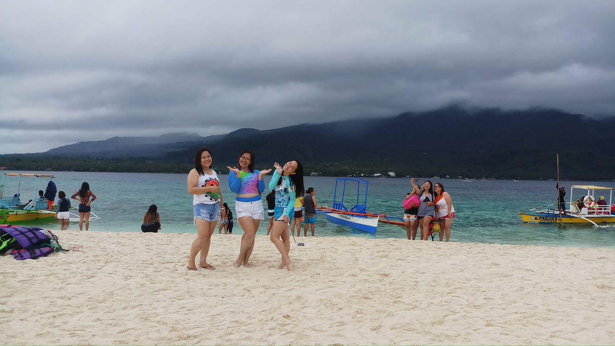 CheiiSeventeen's tweet photo. White Island 💕 #ExploreCamiguin #Camiguin2018 https://t.co/SVu23RJMxt