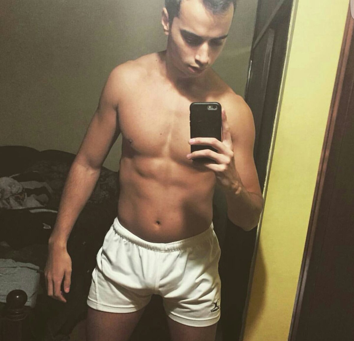 CrazyPajota's tweet photo. El chongo del día Juan Pablo... RT si le entras....
#Bulto #machoman #ChongosArgentinos #PAJACRUZADA #morbo #bulge #alpalo #calzones #Cocks #caliente https://t.co/UpXkk6ZZ1A