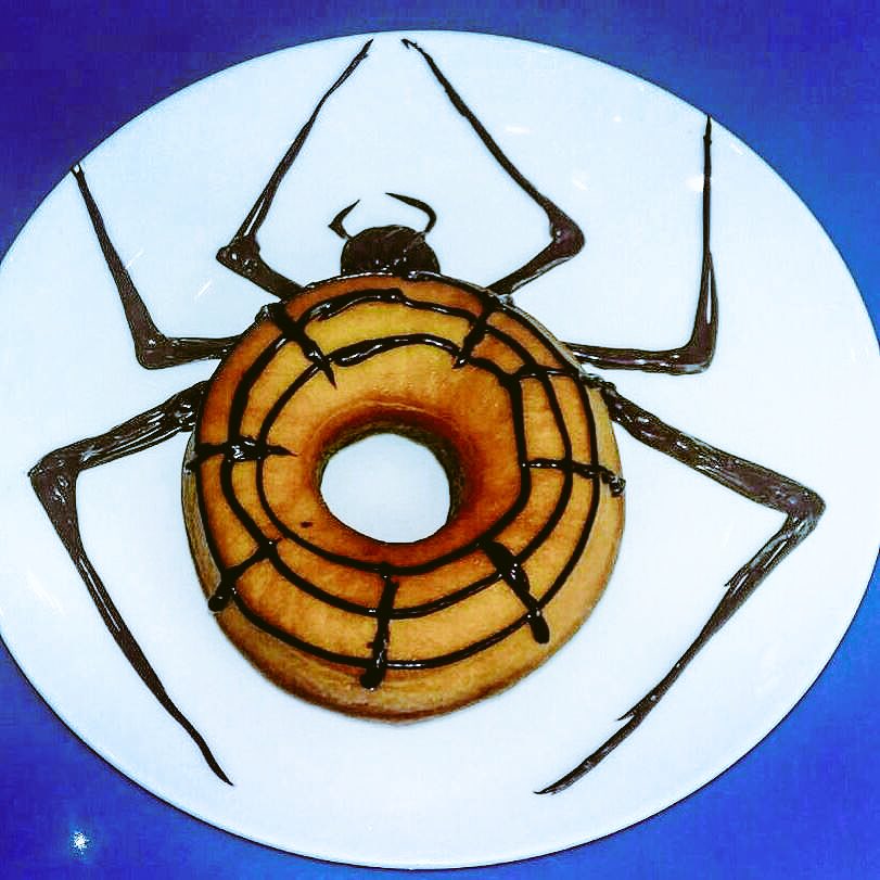 its_undaa's tweet image. Creativity is just connecting somethings🕷 
#CreativeThings