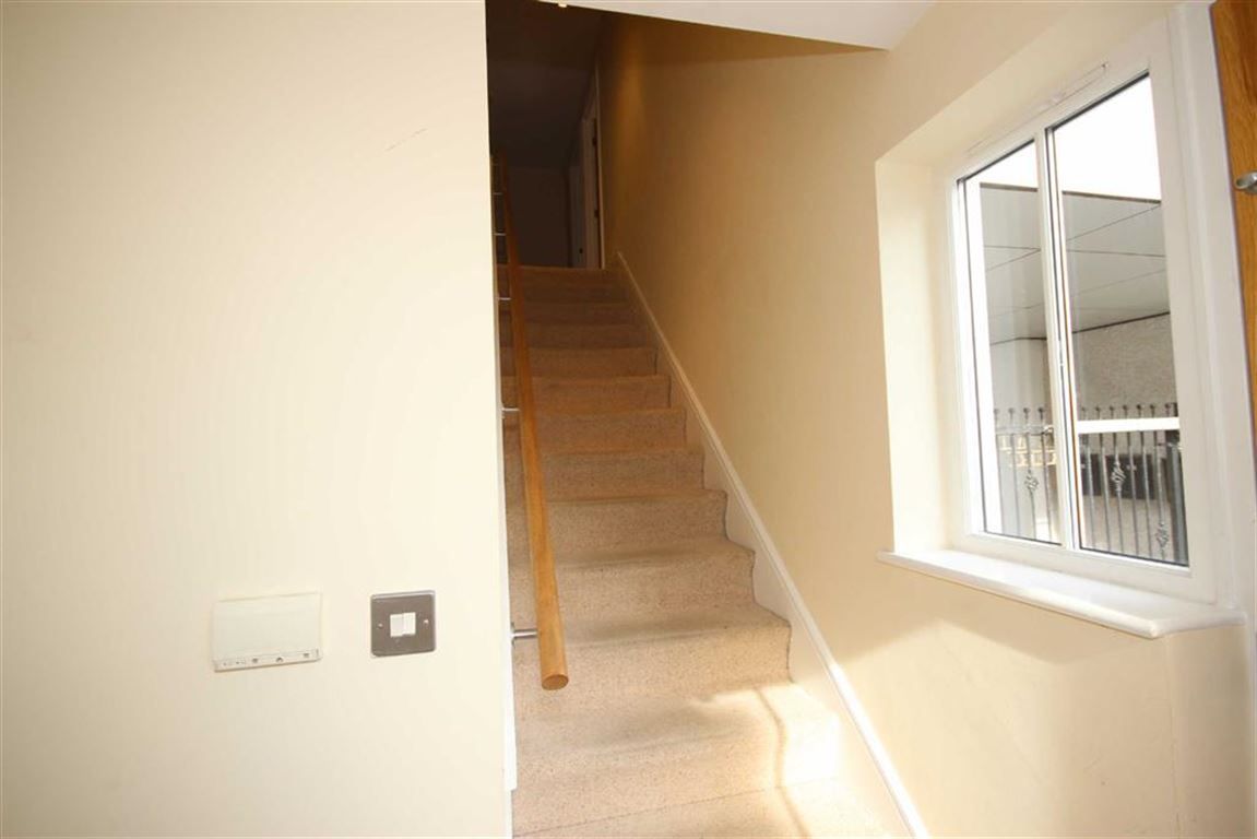 BriscombeNutterStaff tweet media