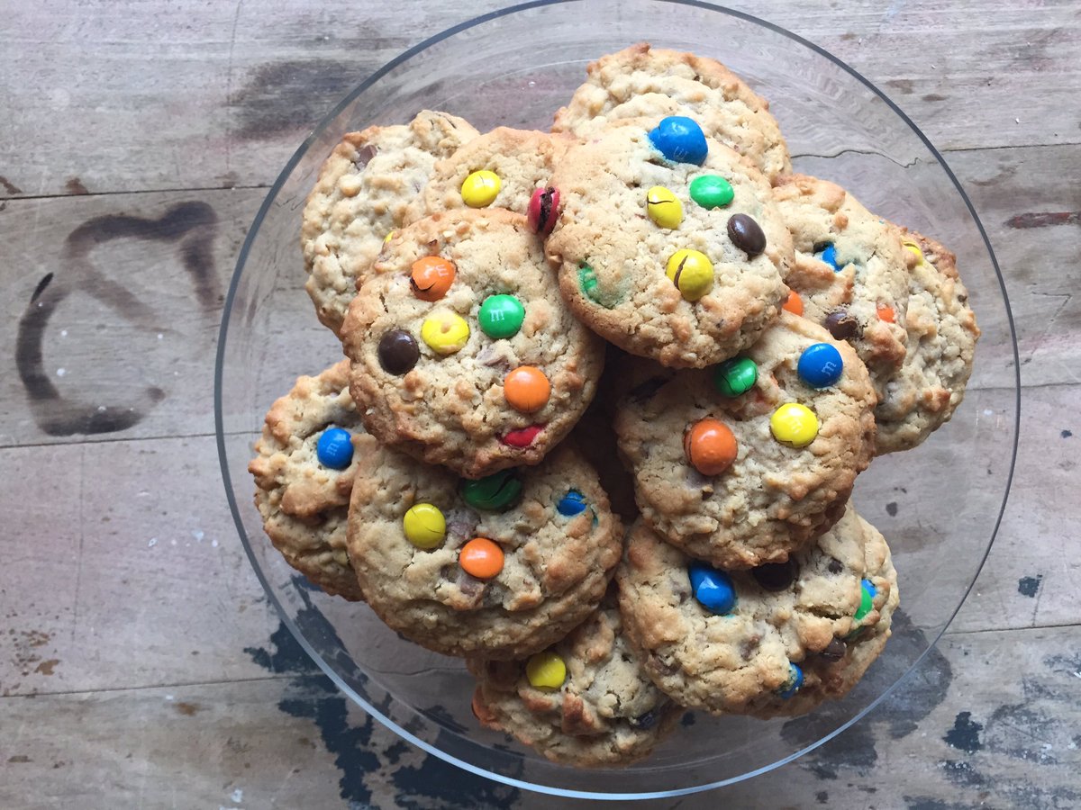 MONSTER cookies 
Sooo👌👌👌when dunked into a tall glass of cold 🥛