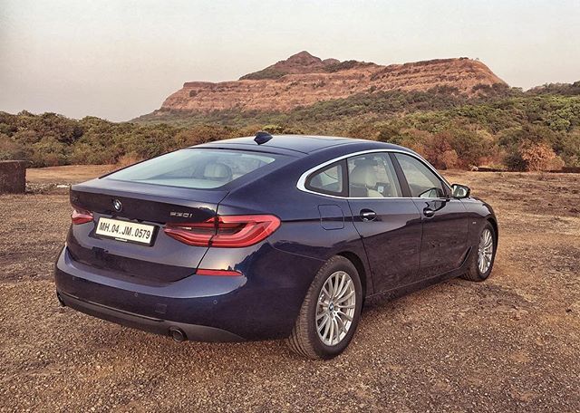 debu_s's tweet image. Today’s ride #bmw #6gt #bimmer #rwd #petrolhead #drive #carsofinstagram #iphone #onassignment #topgear #india #instagood ift.tt/2GS5qaJ