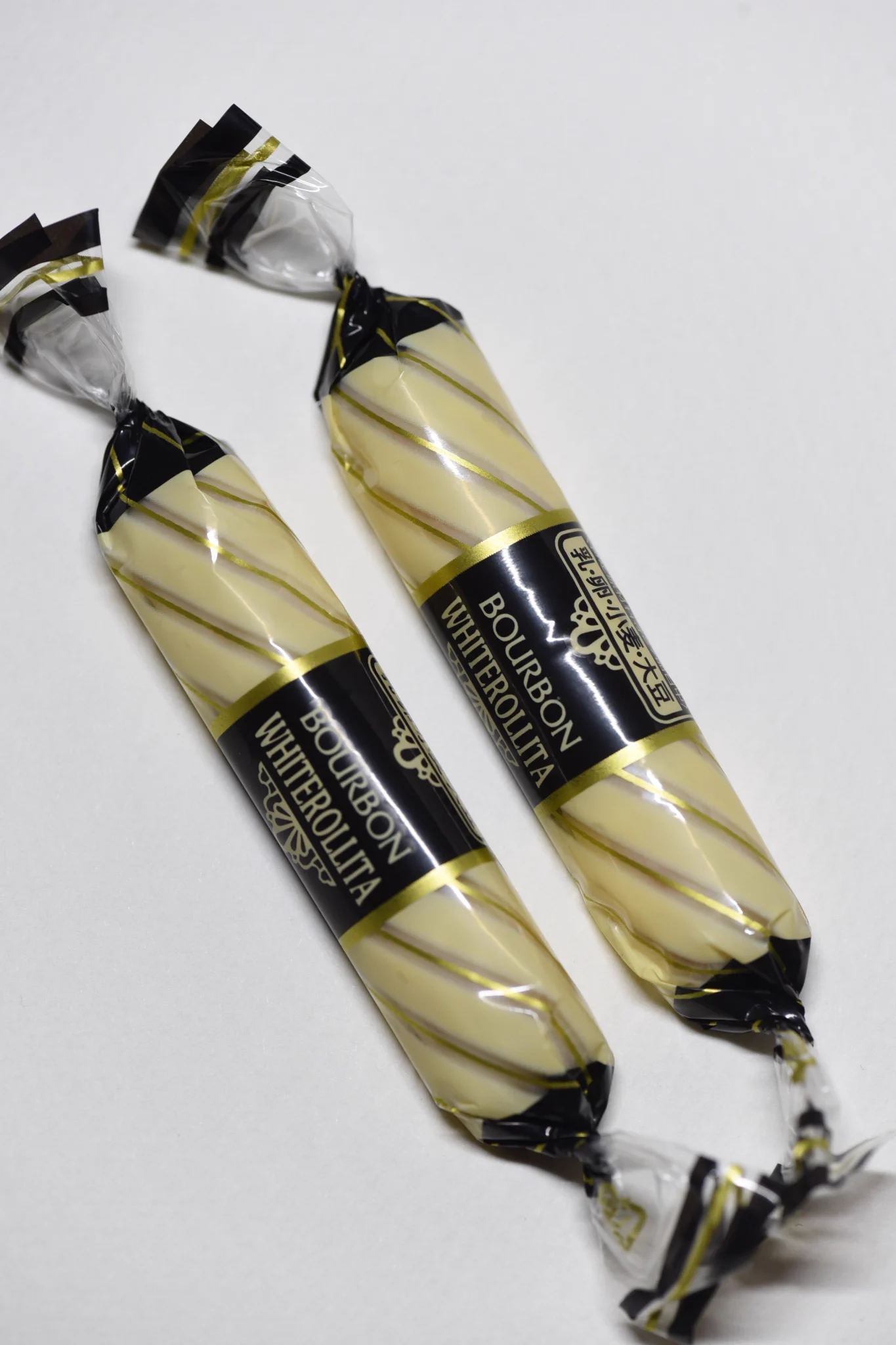 目の付け所が神ってるｗホワイトロリータのカミロボが精密でかっこいいｗ