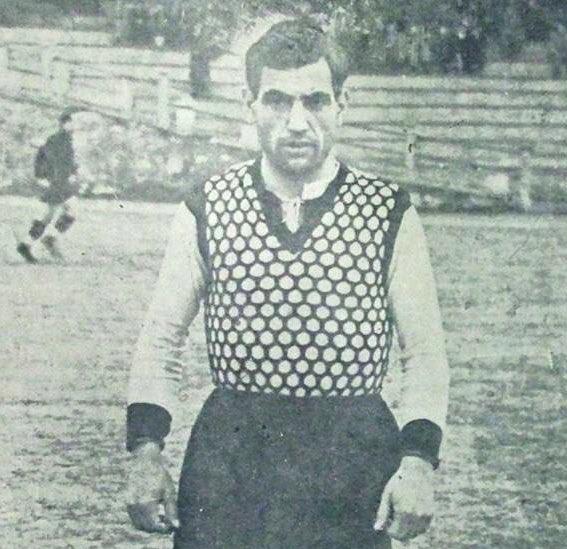 Kulübümüzün eski başkanlarından ve efsane sporcumuz “Baba” Hakkı Yeten’i vefatının 29. yılında kabri başında anacağız.

Anma töreni, 16 Nisan Pazartesi günü saat 11.00’de Zincirlikuyu Mezarlığı’ndaki kabri başında düzenlenecektir.