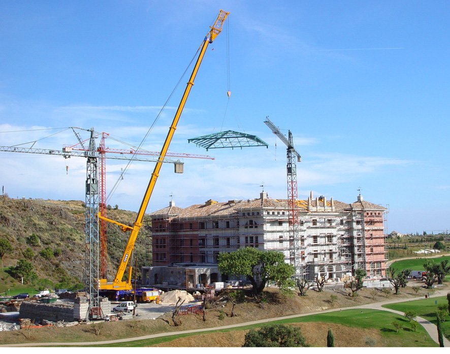 ¡Estamos de aniversario! Tal día como hoy, en el año 2003, se inauguraba Villa Padierna Palace Hotel. 
Quince años después nos hemos consolidado como referente en cuanto a turismo de lujo en la Costa del Sol. villapadierna.es