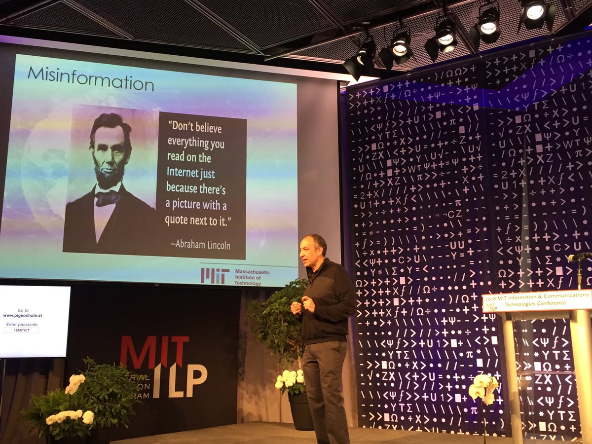 UlhasYargop's tweet photo. @MuntherDahleh of @mitidss at 2018 MIT ICT Conference. https://t.co/hSMsupL8Ge