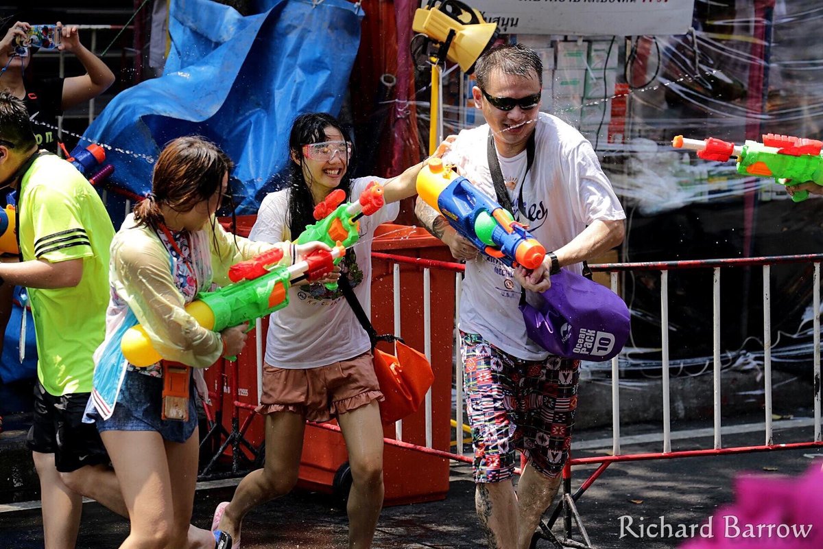 RichardBarrow's tweet photo. There are eleven official Songkran venues in Bangkok: Lumpini Park, Silom Road, Khao San Road, Asiatique, Nana, Patong-Thaniya roads, CentralWorld, Siam Square, Chokchai 4, RCA, and Rama 9 Road #Bangkok #Songkran #ThaiNewYear #ปีใหม่ไทย  #สงกรานต์ https://t.co/OteG43BuTC