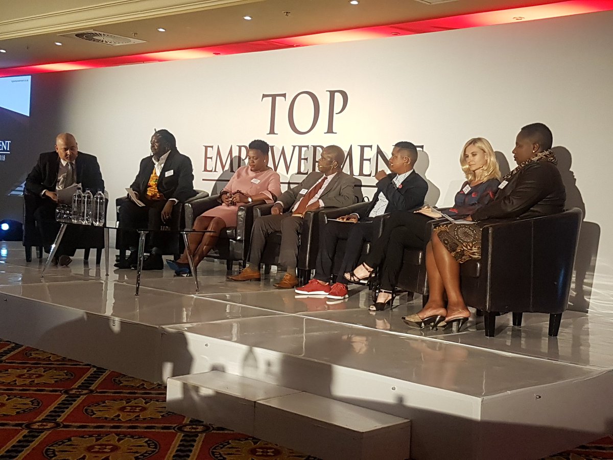 OmniHRC's tweet photo. It is nearly a wrap! Final panel discussion for today at the @TopEmpowerment conference. Of you weren't here today - you missed out! #topemp #topempowered https://t.co/1MGh116nzu