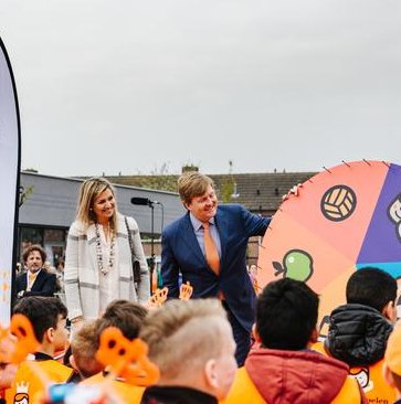 SportbondGSN's tweet photo. @ISVKameleon doet mee aan de Koningsspelen! 

Volgende week vrijdag is het zover: dan zijn de @Koningsspelen! Ook een vereniging van ons heeft een Koningsmatch. Dit is  …*tromgeroffel*… @ISVKameleon met basisschool So Vso De Piramide Den Haag! https://t.co/ey9dmqDaGa