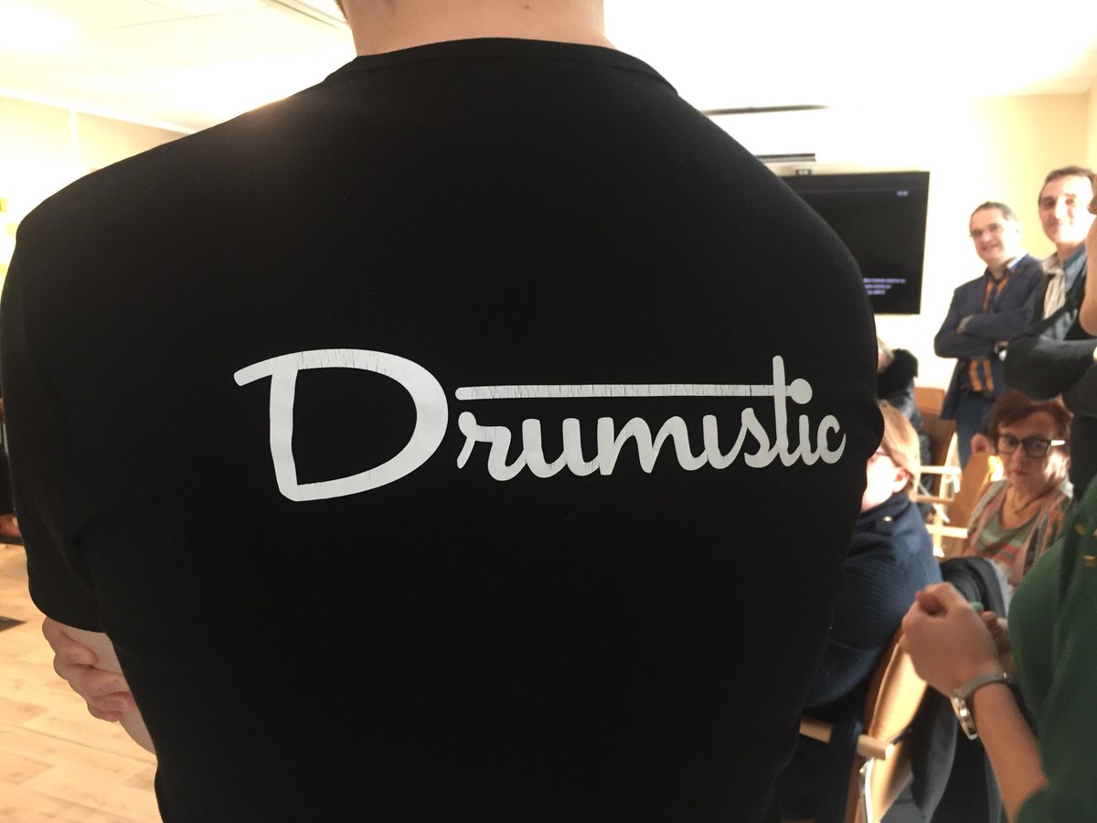 LLVallee's tweet photo. Présentation de #drumistic, pour jouer de la batterie sans batterie, mais avec des baguettes connectées et un smartphone 👀 #innovation #culture #Entrepreneurship https://t.co/rRoJST0gf3