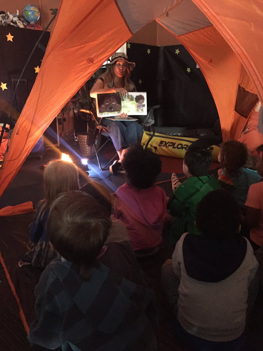 DobiePreK's tweet photo. Reading in the Great Outdoors! Thank you Ms. Puentes for providing our student with such a great experience! @bookspringatx @opineyourmind @CmcastanCrystal @AISDSupt @AISDECRocks https://t.co/8vvQKAWFGB