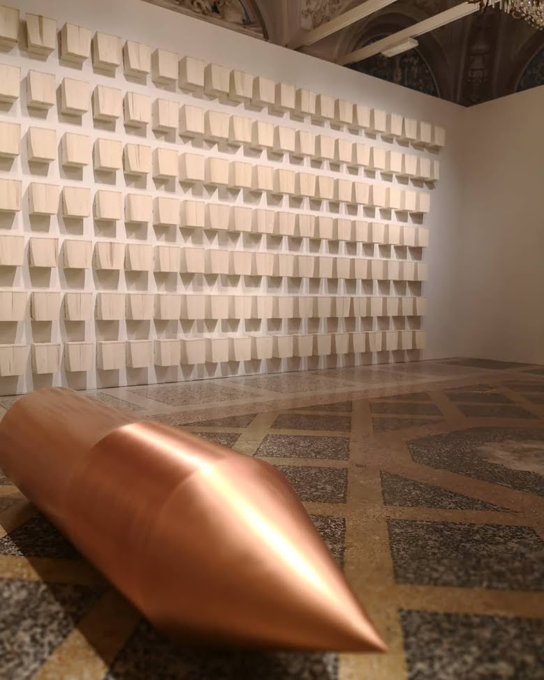 GuggenheimPGC's tweet photo. Apre oggi alla @GAM_Milano "Una tempesta dal paradiso". Organizzata dal @Guggenheim NY insieme a @UBSglobalart. 16 opere, 13 artisti contemporanei dell'area medio-orientale e nord africana parlano di storia, guerra, immigrazione https://t.co/diWSyHfzcC https://t.co/sYpAmaxdbp