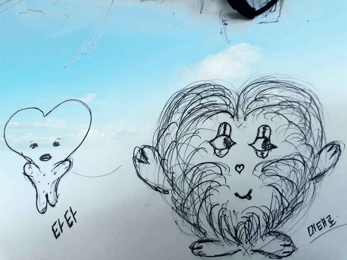 Yeva602's tweet photo. When TaTa meets MiTaeRo ^^
#BTS #BT21 #TaTa #Draw_BT21 #drawing #spare_time #heart #PremiosMTVMiaw #MTVBRKPOPBTS @BTS_twt https://t.co/r7TyOwUj1u