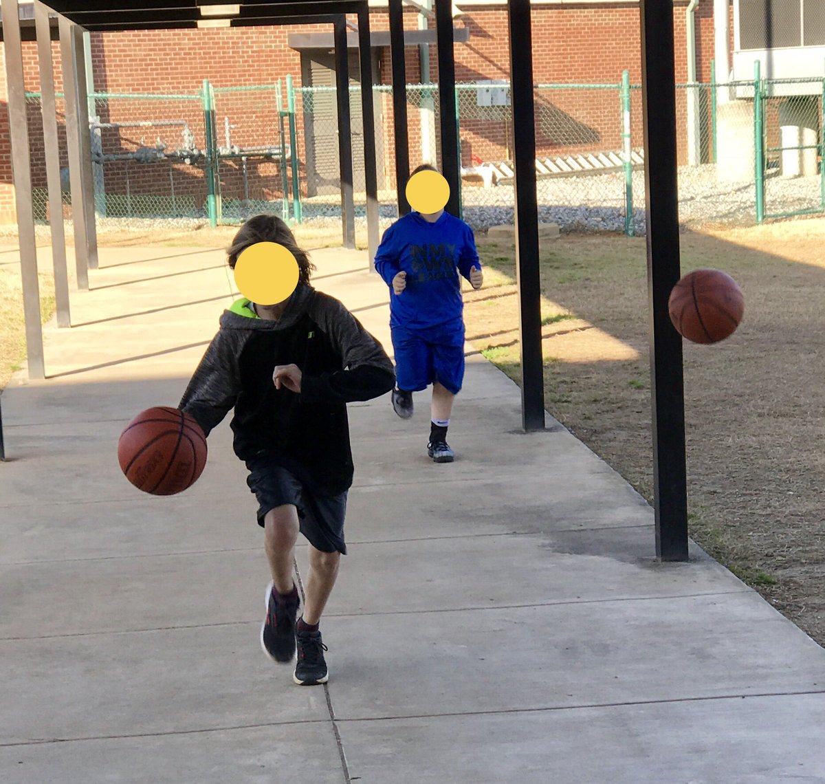 jodybarbre's tweet photo. What is my why?  Days like these!  I wish I could share the HUGE smiles on these readers’ faces.  School...Fun games...What? #barbrebootcamp #Milestoneshasnothingonus #BeTheOne #KidsDeserveIt https://t.co/iUBbuqdlJd
