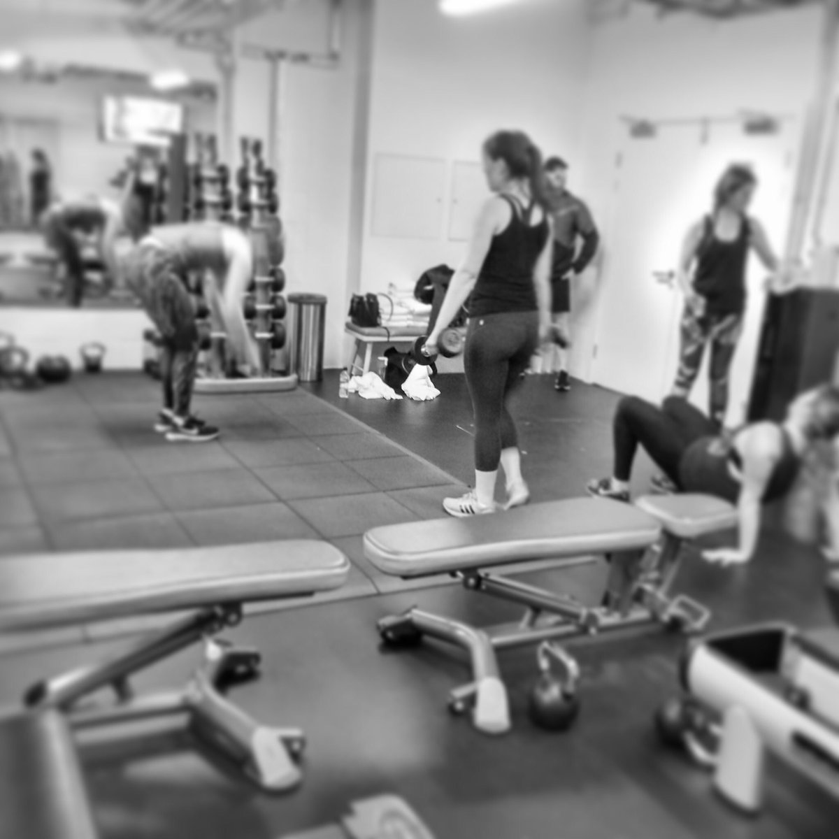 Getting through one rep at a time at Leman Locke. How many rounds can you complete in 30 minutes? #skinnyrebel #luxurytravel #fitness